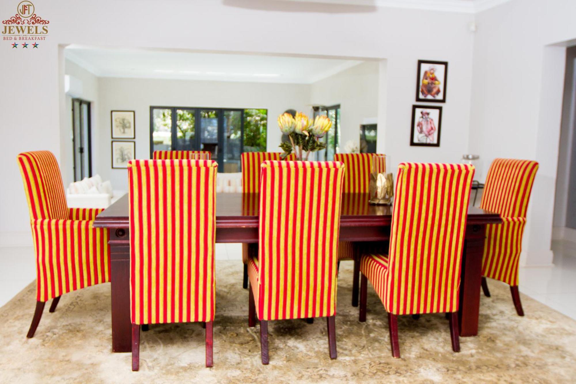 Jft Jewels Guest House อีสต์ลอนดอน ภายนอก รูปภาพ