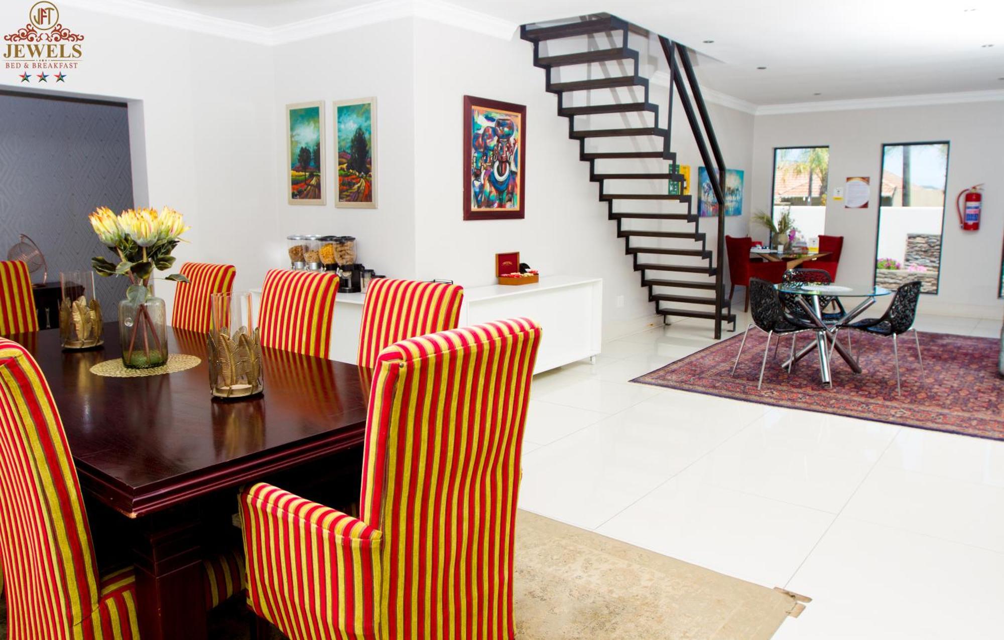Jft Jewels Guest House อีสต์ลอนดอน ภายนอก รูปภาพ